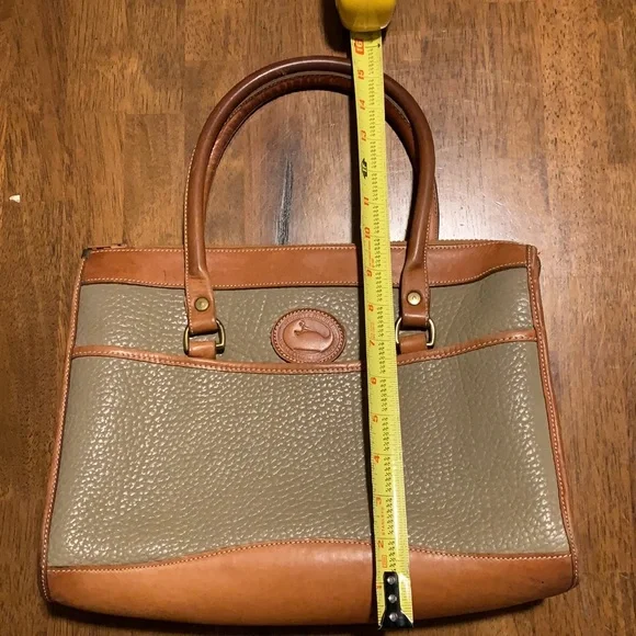 Dooney & Bourke handbag - Picture 14 of 14